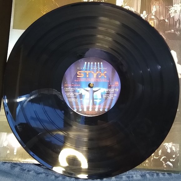 Styx Kilroy Was Here 1983 Unipak Vinyl Record MINTY - Picture 5 of 5